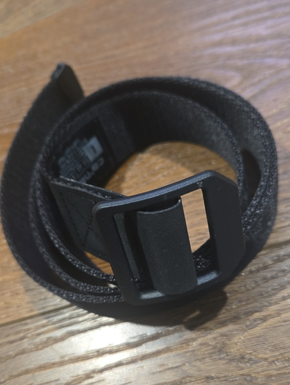 NWOT CARHARTT BLACK LADDER LOCK BELT SIZE LARGE... #8214